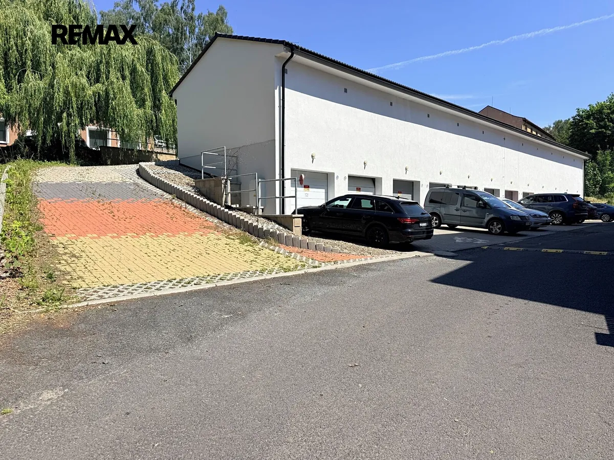 Prodej garáže 18 m²